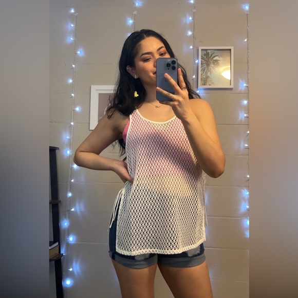 Cobweb Net Sleeveless Top - Picture 2 of 4